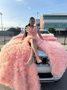 Prom Goals, Prom Inspiration, Prom Dresses Long Pink, African Prom Dresses, Sparkly Prom Dresses, Jr Prom, Gorgeous Prom Dresses, Prom Girl Dresses, Cute Birthday Outfits