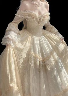 Disney Fairytale Wedding Dress, Wedding Dresses Fairytale, Fairytale Wedding Dress, Summer Wedding Dresses, Wedding Dress Bustle, Wedding Dress Alterations, Fairy Tale Wedding Dress, Romantic Wedding Dress, Old Fashion Dresses