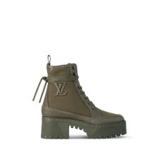 LOUIS VUITTON® - Laureate Platform Desert Boot - Khaki Laureate Platform Desert Boot, Mens Designer Dress Shoes, Desert Boots Women, Womens Footwear, Desert Boot, What Should I Wear, Mens Designer Shoes, Initials Logo, Louis Vuitton Men