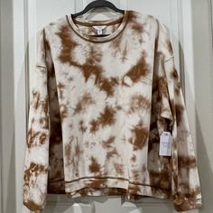 Size Xxl Approx 26” L X 26” B Nwt And Never Worn No Damages Smoke-Free Home Comfortable Long Sleeve Tops For Spring, Cream Comfortable Relaxed Fit Top, Comfortable Cream Relaxed Fit Top, Cream Relaxed Fit Comfortable Tops, Comfortable Oversized Cream Top, Oversized Cream Casual Top, Casual Cream Tops For Fall, Spring Casual Brown Sweatshirt, Cream Long Sleeve Casual Top