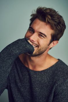 Alex Prange by Sierra Prescott I'm guessing he is a model...hes the loveliest looking man I have ever seen Beard Styling, Balance Fashion, Man Hairstyle, Kort Bob, Mens Haircuts Medium, Mens Hairstyles Medium, Great Haircuts, Short Beard, Stylish Man