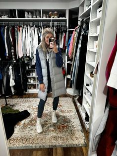 Winter vest for 2024, winter style, winter fashion finds Vest For Winter, Crz Yoga, Winter Vest, Style Winter, Winter 2024, Winter Style, Winter Fashion, Yoga