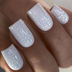 Winter Glitter Nails Acrylic, White Sparkle Nails, Nye Nails, Nail Colors Winter, Glitter Gel Nails, Sparkle Nails, White Nail, Dipped Nails, Classy Nails