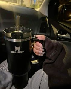 Black Stanley Cup, Stanley Cup Aesthetic, Black Stanley, Cup Aesthetic, Random Aesthetics, Clean Car, Insta Ideas, Pictures Poses, Car Aesthetic