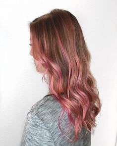 Light Brown Hair With Pink Streaks, Pink Highlights In Light Brown Hair, Light Pink Hair Color Ideas, Light Dark Brown Hair, Pink Highlights In Brown Hair, Pinkish Brown Hair, Brown Hair With Pink, Light Pink Hair Color, Brown Hair With Pink Highlights