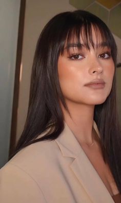 Dark Hair Brown Eyes Makeup, Liza Soberano Hair, Soft Asian Makeup, Filipina Makeup, Guest Makeup Look, Corporate Makeup, British Models, Classy Makeup, Makeup Obsession