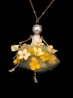 Yellow Tulle Skirt, Brocade Top, Doll Necklace, Doll Pendant, Dress Doll, Doll Jewelry, French Dolls, Beading Projects, Wire Crafts