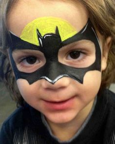 Batman Face Paint, Theater Makeup, Bat Mask, Face Paints, Face Painting Easy, Kids Face Paint