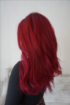 Bright Red Hair Dye, Light Red Hair, Vibrant Red Hair, Bright Red Hair, Long Red Hair, Super Hair, Bright Hair