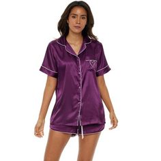 This women's satin pajama set from Alexander Del Rossa would be a great addition to any wardrobe. The short sleeved pajama top features a button down front, two front pockets and a collar with contrasting trim. The bottoms feature an elastic waist for a comfortable fit. If you're not completely satisfied with this pajama set returns are accepted. Satin Pajamas Set, Bedtime Outfit, Purple Pajamas, Silk Pjs, Buy Clothes Online, Pyjamas Womens, Satin Pajama, Contrasting Trim, Satin Pyjama Set