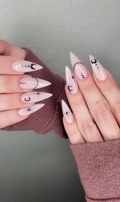 Cute Short Stiletto Nails, Black Nail, Fall Nail, Nails Inspo