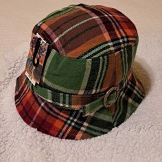 Beautiful David& Young Plaid Hat 100% Acrlic One Size Fits Most Beautifully Constructed Casual Wide Brim Plaid Hat, Casual Plaid Hat With Curved Brim, Casual Green Brimmed Mini Hats, Plaid Adjustable Curved Brim Hat, Adjustable Plaid Hat With Curved Brim, Casual Multicolor Mini Hat With Short Brim, Casual Brown Mini Hat With Short Brim, Casual Green Bucket Hat, Casual Wide Brim Multicolor Mini Hats