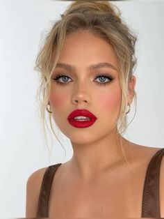 Neutral Red Lip Makeup, Red Lipstick Blonde Hair Blue Eyes, Blonde Red Lips Makeup, Red Lips For Blondes, Bridal Makeup Red Lips Blonde Hair, Brown Dress Red Lipstick, Makeup Ideas Prom Red Dress, Red Lipstick Makeup Looks Blonde, Red Lipstick Makeup Blonde Hair