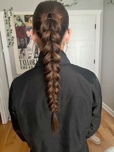 #volleyball #sportshairstyle #braid #hairgoals #volleyballteam #longhair French Braid Volleyball Hairstyles, Braids For Volleyball Games, Volleyball Practice Hairstyles, Vball Practice Hairstyles, Volley Hairstyles, Hairstyles For Volleyball, Gameday Hairstyles, Volleyball Nails, Simple Volleyball Hairstyles