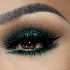 Bridal Eyes, Green Smokey Eye, Formal Makeup, Green Makeup, Green Eyeshadow, Affordable Makeup, Glitter Force, Eye Makeup Art, Makeup For Green Eyes