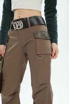 Size(cm) Length Waist Hip Thigh S 99 64 92 52 M 100 66 96 53 L 101 68 100 54 Size: S M L Women's waist height: natural waist Color classification: Army green Year Season: Spring 2022 Length: trousers Material composition: other materials Stretch Brown Bottoms With Cargo Pockets, Brown Stretch Cargo Bottoms, Brown Mid-rise Bottoms With Cargo Pockets, Mid-rise Brown Bottoms With Cargo Pockets, Utility Style High Waist Brown Bottoms, Brown Mid-rise Utility Pants, Green Stretch Pants With Belt Loops, Brown Fitted Utility Pants, Brown Parachute Pants With Belt Loops For Fall