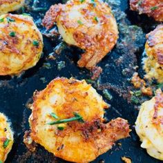 some food that is sitting on a pan