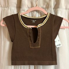 Urban Outfitters Extra Small/Small Brown Crop Top New Urban Outfitters Brown Crop Top For Spring, Brown Ribbed Tops For Summer, Brown Ribbed Summer Tops, Urban Outfitters Brown Sleeveless Top, Sleeveless Brown Top From Urban Outfitters, Urban Outfitters Brown Tops For Day Out, Purple Corset, Brown Crop Top, Seamless Top