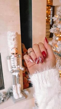 15 Christmas Nails Trendy Styles – Get Ready to Dazzle! 💅 Get ready to shine this holiday season with these Christmas Nails Trendy styles that everyone is raving about! From classic Christmas Nails Acrylic to stunning Christmas Gel Nails, there\'s a look for every occasion. 🎅✨ Looking for festive December Nails or sleek Winter Nails Acrylic? We\'ve got you covered. Embrace the holiday spirit with Xmas Nails and creative Christmas Nail Designs that will take Her Nails to the next level. Try Re... Holiday Nail Designs Winter, Holiday Nails Winter, Holiday Nails Christmas, Holiday Nail Designs