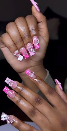 Graduation Nails Acrylic, Nails For Graduation, Graduation Nail Art, Dress Lookbook, Kitty Nails, Acrylic Nail Set, Long Acrylic Nail Designs, Colored Acrylic Nails, Girly Acrylic Nails