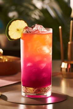 A vibrant pin showcasing a perfect Mexican cocktail made with tequila, grapefruit juice, and lime, garnished with a salted rim. This refreshing drink recipe is ideal for summer gatherings.