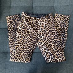 Super Cool Seasonal Animal Print Fit Similar To Reformation Marlon Pants Ankle Length Nwot Stretch Tiger Print Bottoms, Stretch Leopard Print Bottoms, Stretch Leopard Print Long Pants, Stretch Leopard Print Loungewear Bottoms, Stretch Leopard Print Bottoms For Loungewear, Fitted Leopard Print Trousers, Stretch Leopard Print Pants For Loungewear, Fitted Leopard Print Pants For Loungewear, Leopard Print Fitted Bottoms For Loungewear