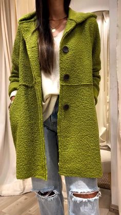 SPU: YSHHP241938 Style: casual Color: green Neckline: hooded Sleeve length：long-sleeve Material: cotton Size: S/M/L/XL/2XL/3XL/4XL/5XL Size Chart：LengthSleeve LengthBustCMinchCMinchCMinchS9637.86024.011846.5M9738.26124.412348.4L9838.66224.412850.4XL9939.06324.813352.42XL10039.46425.213854.33XL10139.86525.614356.34XL10240.26626.014858.35XL10340.66726.415360.2This data was obtained from manually measuring the product, it may be off by 1-2 CM. Green Faux Fur Long Sleeve Outerwear, Reindeer Headband, Daily Dress, Green Jacket, Casual Jacket, Length Sleeve, Coats Jackets, Jackets For Women, Sleeve Length