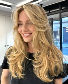 #promhairstyle Blonde Layered Hair, Dirty Blonde Hair, Hairstyles For Layered Hair, Long Hair With Bangs, Long Blonde, Long Layered Hair, Haircuts For Long Hair, Long Blonde Hair