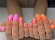 Orange and Pink Checkered sunset!   The PERFECT summer set!  MADE TO ORDER :) LemonNailCo Checkered Nails, Teen Nails, Summery Nails, Cute Gel Nails, Bright Nails, Short Acrylic Nails Designs, Fire Nails, Funky Nails, Pretty Acrylic Nails