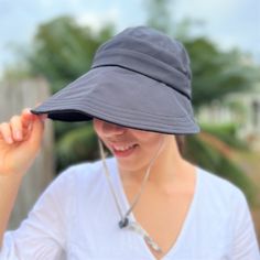 FREE Standard U.S Shipping on all orders over $35 Cute wide brim baseball cap for women girls. Perfect for daily wear! If you looking for stylish and sun protection, this is the right choice for you. This summer hat for women is very comfortable, provides excellent sun protection. Large brim hat 4.5 inch (11cm) offers extra protection for your face from harmful sun rays. It is carefully crafted with premium quality polycotton and mesh lined. Traveling with it is so easy, foldable and packable ha Baseball Cap For Women, Large Brim Hat, Summer Hats For Women, Women Beach, Sun Hats For Women, Summer Hat, Hat For Women, Beach Hat, Caps For Women