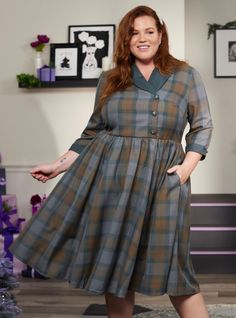 Her Universe Outlander Tartan Plaid Swing Dress Plus Size, MULTI Preppy Plus Size Outfits, Luna Lovegood Dress, Plus Size Cottagecore Fashion, Vintage Plus Size Fashion, Princess Tiana Dress, Mackenzie Tartan, Tiana Dress, Plus Size Vintage Dresses, Fall Fashions