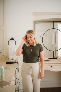 Soft Bends with a Flat Iron – The Small Things Blog Short Hair Waves, Curls For Long Hair, Healing Oils, The Small Things, Texturizing Spray, Soft Waves, Hair Rollers