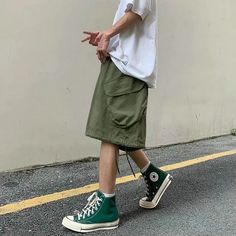 Threebooy Summer Mens Cargo Shorts Loose Hip Hop Harajuku Straight Streetwear Bermuda Masculina Pattern Type: Solid Applicable Season: summer Material: COTTON Pant Style: regular Fit Type: LOOSE Model Number: men shorts Length: knee length Closure Type: Elastic Waist Decoration: Pockets Pay Attention 1. This is Asian Size, about 2 size smaller than EU/US size. If you wear EU/US size M, you can select our size L XL 2. As measured by hand,1-3 cm difference is allowed (1cm=0.39inch). 3. Different computer can display different colors even if it is the same color.please allow reasonable color difference. 4. Normally we can send your order within 3 days after the payment, If not, please contact us to check the problem. Half Sleeve Shirts Women, Mens Cargo Shorts, Shorts Streetwear, Streetwear Shorts, Denim Shirt Men, Summer Mens, Half Sleeve Shirts, Zippered Sweater, Cargo Shorts Men