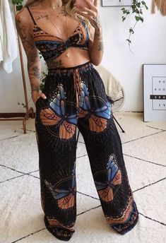 Summer Butterlfy Bra and High Waist Wide Pants Matching 2pc Set Boho Womens Clothing, Wide Leg Pants Outfits, Fest Outfits, Leg Pants Outfit, Mode Boho, Bohol, Outfit Trends, Winter Trends, Hippie Outfits