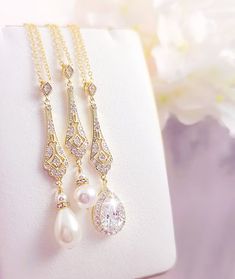 Pearl Wedding Jewelry Sets Bridal Earrings Diamond Wedding - Etsy White Diamond Cut Bridal Earrings For Wedding, Pear-shaped Diamond White Wedding Jewelry, Gold Bridal Earrings With Diamond Cut For Wedding, Classic Gold Bridal Necklace For Wedding, Gold Diamond Cut Bridal Earrings, Pear-shaped Diamond Cut Jewelry For Wedding, Classic Teardrop Jewelry For Wedding, Elegant Teardrop Bridal Necklace For Anniversary, Wedding Jewelry Set With Drop Earrings