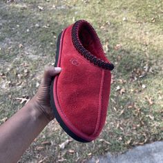 Red UGG slippers #UGGslippers Red Ugg Slippers, Ugg Slippers Women, Ugg Slippers, Women's Slippers, Slipper Shoes, Womens Uggs, Womens Slippers, Slippers, Women Accessories