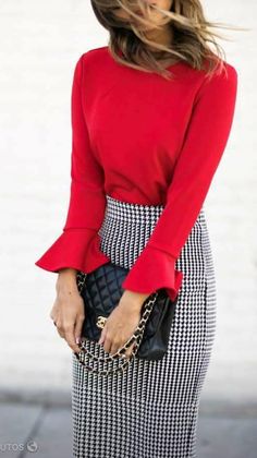 Professional Necklaces, Ty A Ja, Outfits Professional, Casual Chique Stijl, Skirt Diy, Work Outfit Office, Spring Work Outfits, Checkered Skirt