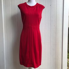 Brand New Red Stretch Midi Dress For Work, Classic Red Dress For Work, Fitted Red Lined Midi Dress, Chic Red Lined Dress, Elegant Red Lined Midi Dress, Classic Red Summer Dress, Classic Red Knee-length Dress, Black Cotton Dresses, Silk Wrap Dresses