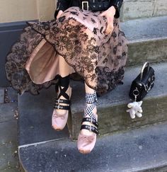 Estilo Harajuku, Catty Noir, Ballerina Shoes, Shoes Woman, Brand Designer, Looks Vintage, Leather Flats, Luxury Brand