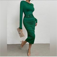 Long Sleeve Fashion Midi Dress Is Everything Stylish & Chic! Fabric Is Stretchy & Comfortable, Made Of 95% Polyester & 5% Spandex Color Is Bold & Unique! Dress Hugs Your Curves & Brings Out That Hour Glass Shape Every Women Desires! Size: M Casual Elastane Midi Dress For Party, Chic Green Elastane Bodycon Dress, Green Midi-length Bodycon Dress, Green Stretch Midi Dress With Ruched Detail, Green Ruched Bodycon Midi Dress, Green Stretch Ruched Midi Dress, Green Ruched Knee-length Bodycon Dress, Bodycon Gown, Midi Dress Style