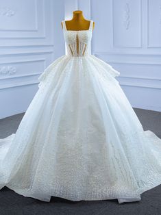 White Ball Gown, Ethereal Gown, Pearl Wedding Dress, White Ball Gowns, Sheath Skirt, Fancy Wedding Dresses, Illusion Tulle, Fancy Wedding