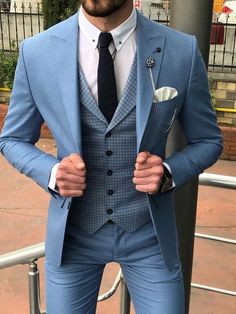 Patterned Suit, Mens Tailored Suits, Mens Tailor, Mens Bathing Suits, Formal Men Outfit