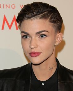 Hairstyle Diaries: Documenting Your Journey to Perfect Hair Ruby Rose Haircut, Ruby Rose Style, New Black Hairstyles, Ruby Rose Hair, Lesbian Style, Butch Lesbian, Celebrity Short Hair, Really Short Hair, Long Hairstyle