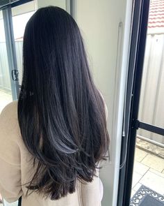 Asian Long Hair, Straight Black Hair