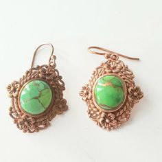 Green Agate And Copper Dangle Earrings Copper Over Sterling Silver Nk Thailand French Wire Ornate Setting Stone Setting 1" X 1" Drop 2" New Attention: One Earring Seems To Be Darker Than The Other. Probably Just Needs To Be Cleaned. # Cgj2 One Earring, Stone Setting, Green Agate, French Wire, Copper Earrings, Fine Jewellery Earrings, Stone Settings, Green And Brown, Agate