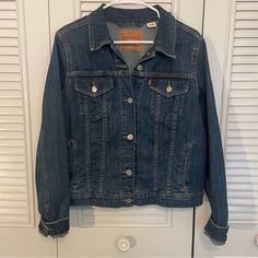 Brand New Without Tags Levi’s Brand Women’s Trucker Jean Jacket Women’s Size Large Beautiful Jacket Paid Over $100 Brand New Classic Medium Wash Outerwear For Fall, Jean Jacket Women, Jacket Women, Levi Strauss, Jean Coat, Jean Jacket, Jackets & Coats, Jackets For Women, Brand New