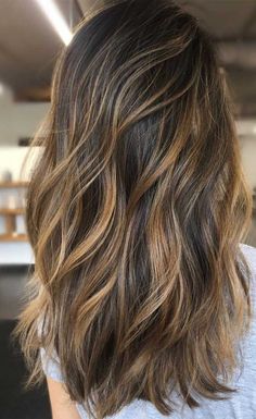 Highlights Brown Hair Caramel, Highlights Brown Hair Blonde, Hair Highlights Brown, Brown Hair Caramel, Purple Highlights Brown Hair, Highlights Brown Hair Short, Brown Hair Highlights, Golden Highlights Brown Hair, Brown Hair With Blonde Balayage