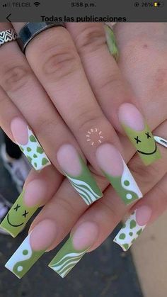 Nail Art Funky, Funky Nail Art, Hippie Nails, Classy Acrylic Nails, Acrylic Nails Coffin Pink, Acrylic Nails Coffin Short, Summer Acrylic Nails