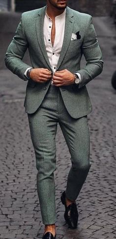 Stylish Mens Suits, A Man In A Suit, Pant Trouser, Blazer Outfits Men, Man In A Suit, Mens Business Casual Outfits, Formal Men Outfit, Mens Fashion Blazer, Dress Suits For Men