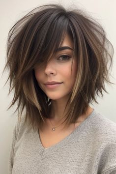 Edgy Collarbone Length Hair, Shag Cuts For Thick Hair, Short Hairstyle Plus Size Women, Fall Hair Colors For Short Hair, Asian Lob Haircut, Shag Cuts For Fine Hair, Cute Short Hairstyles For Women, New Hair Ideas